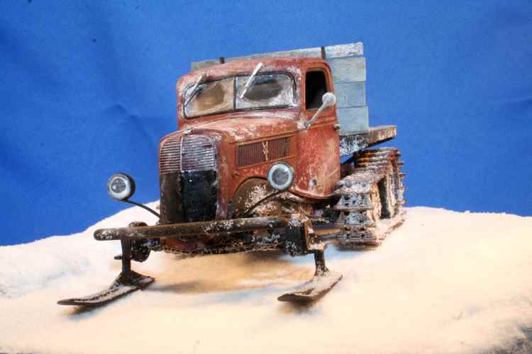 DIORAMAS - Page 2 1937 Ford Snowmobile final 35